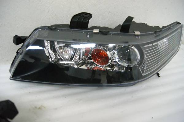 CM2 CL7 CL8 CL9 アコード 前期 純正 HID ヘッドライト左右_3