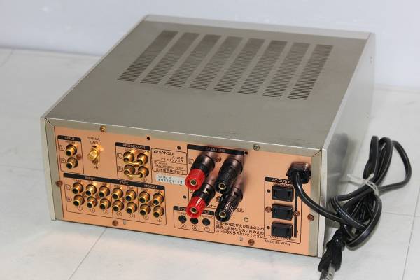 値下げ交渉可 Sansui A-α9 小型プリメインアンプ ジャンク(サンスイ