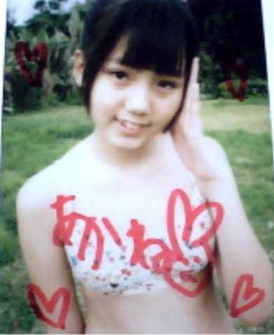 神山あかね サイン入撮影現場チェキ 写真 売買されたオークション情報 Yahooの商品情報をアーカイブ公開 オークファン Aucfan Com