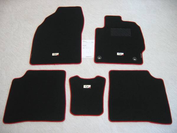 プリウス 30系【新品・特価!】トヨタ純正 G's 専用 フロアマット