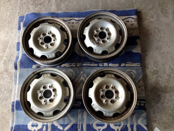 フィアット パンダ141 スチールホイール4本(純正品)｜売買された