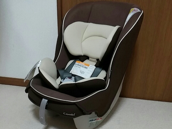 洗濯済 コンビ チャイルドシート コッコロeg Ux Combi 新生児 コンビ 売買されたオークション情報 Yahooの商品情報をアーカイブ公開 オークファン Aucfan Com