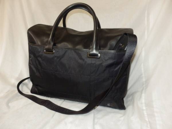 本物★GIVENCHY ジバンシー★メンズ★レザー ビジネスバッグ★黒
