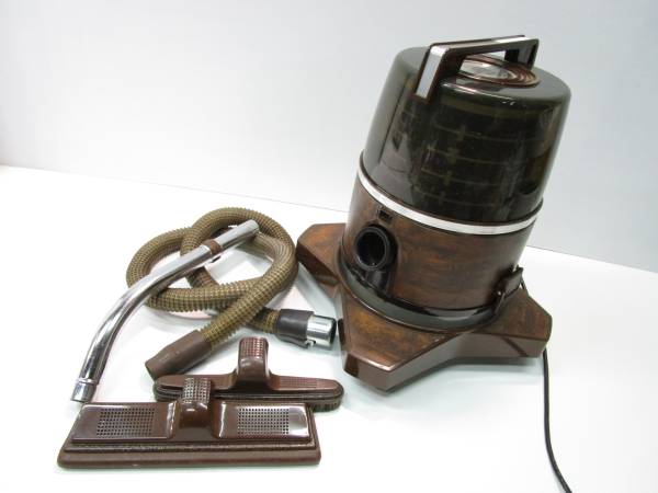 アクアレインボー 水フィルター業務用掃除機 D3F 紙パック不要☆(掃除