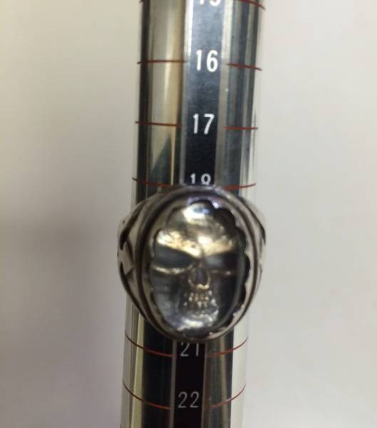 hide愛用 クレイジーピッグ ラージクリスタルスカルリング 19号