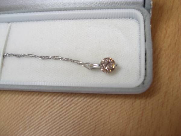 大粒★0.7カラット★天然ブラウンダイヤ