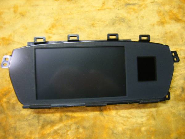 17年 オデッセイ アブソルート ABA-RB1 純正 マルチ モニター