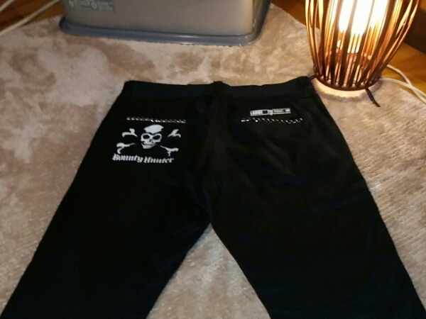 バウンティーハンター(ブラック)スタッズスカル売り切り