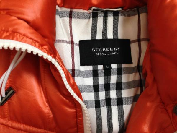 ★バーバリーブラックレーベル ダウンジャケット オレンジ　M★