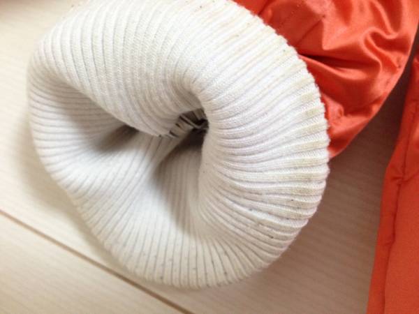 ★バーバリーブラックレーベル ダウンジャケット オレンジ　M★