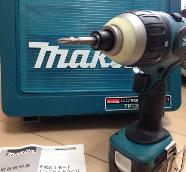 マキタ 14.4v 4モードインパクトドライバー 美品