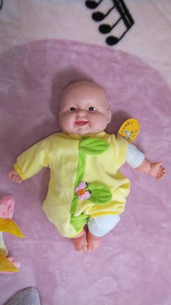 体の柔らかい赤ちゃん_2