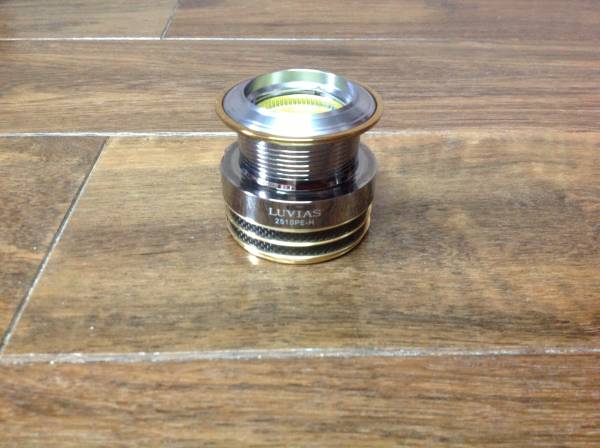 ★美品 12 ルビアス 2510 スプール★