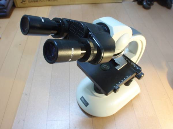 Motic社製生物顕微鏡