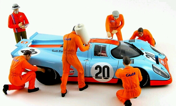 145▲TRUESCALEガルフ ピットクルー フィギュア917kポルシェ1/43