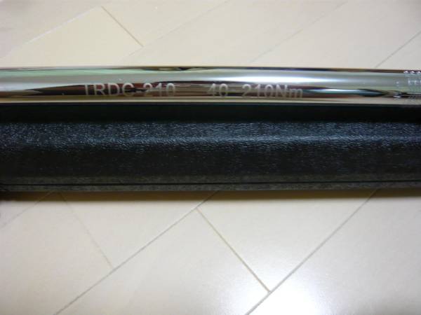 新品！スエカゲツール製Pro-AutoトルクレンチTRDC-210_2