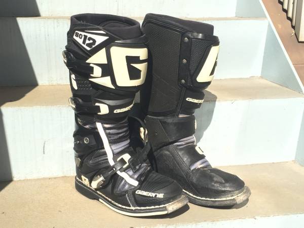 ガエルネ・ＳＧ１２ブラック・中古・難ありです