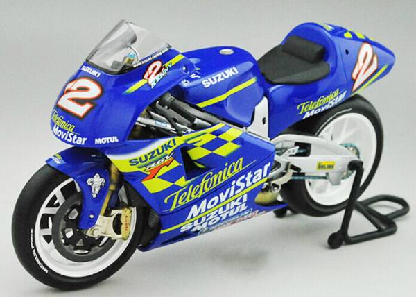 【あお】 1/12 ミニチャンプス スズキRGV-GAMM ロバーツ#2KENNY ROBERTS