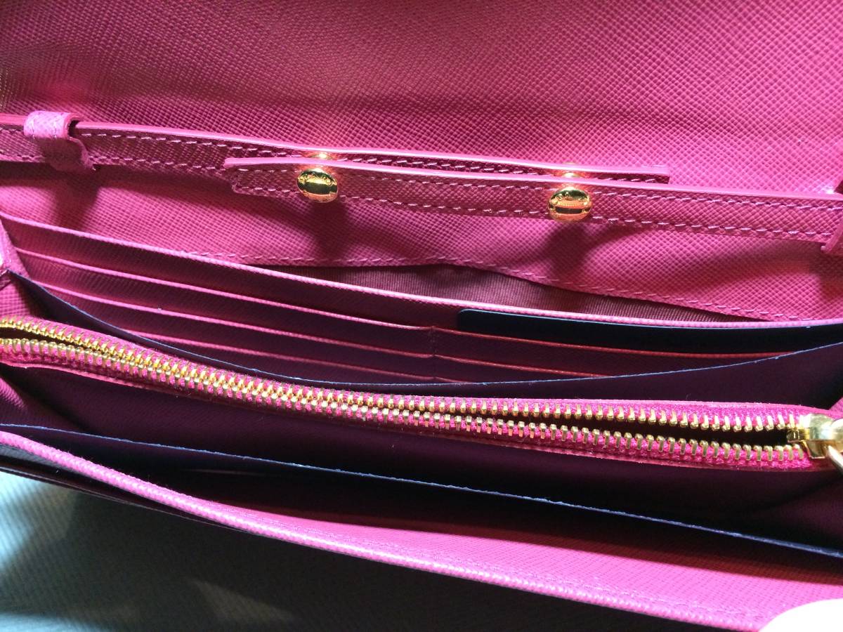 プラダ PRADA 長財布 ピンクチェーン PRADA（プラダ） 長財布 SAFFIANO サフィアーノ レザー チェーン
