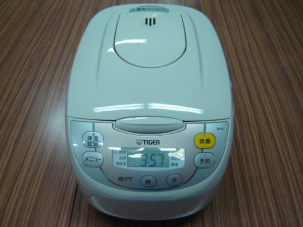 タイガー マイコン炊飯器　 JBH - G100 （5.5合炊き） 未使用品