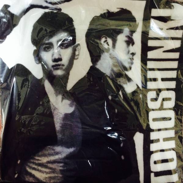 東方神起　タオルハンカチ_1