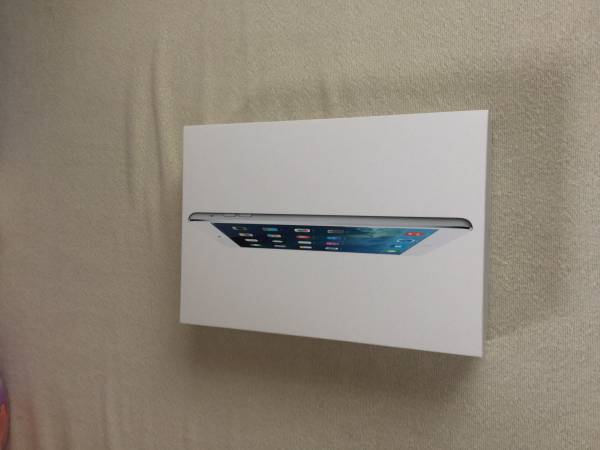 中古美品 iPad mini2 Retina 64GB Wi-Fi モデル ケース付き