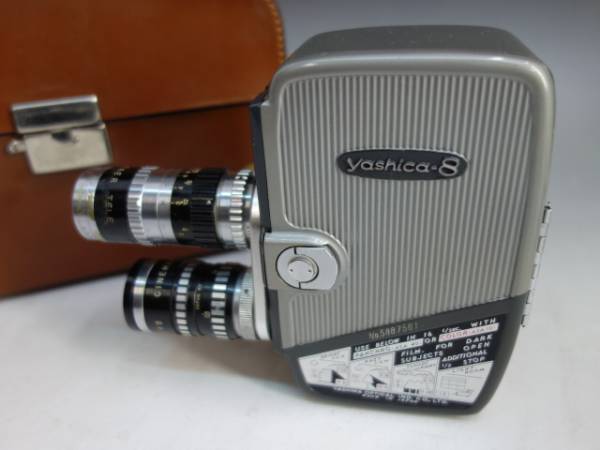 Ｄ249 yashica/ヤシカ yashica-8 8ミリカメラ レトロ ケース付き