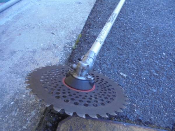 ★☆496 マキタ エンジン草刈り機 MEM427 エンジン一発始動☆★