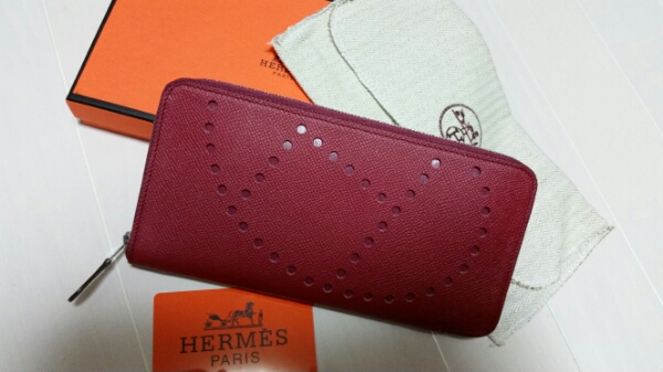 新品！エルメス エヴリン ワイン 長財布