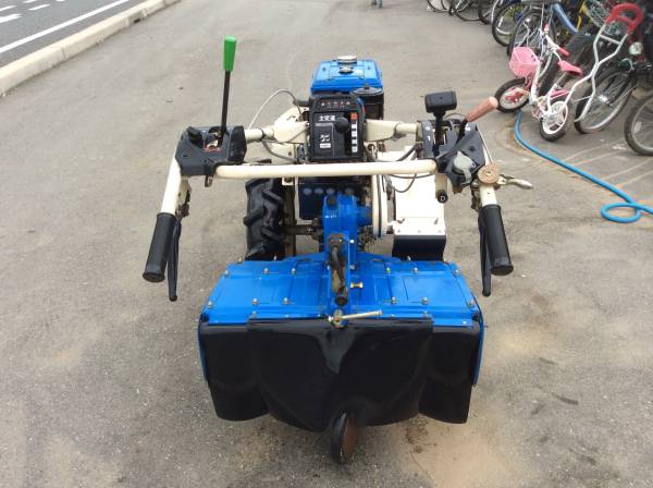 ISEKI イセキ ランドボーイ A70 KVA 70 ディーゼル セル付き(車体