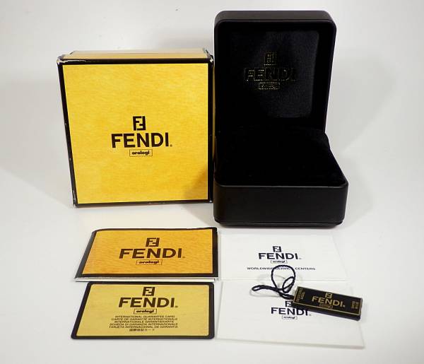 フェンディ★時計箱ケース 付属品 完全未記入のギャランティ付き