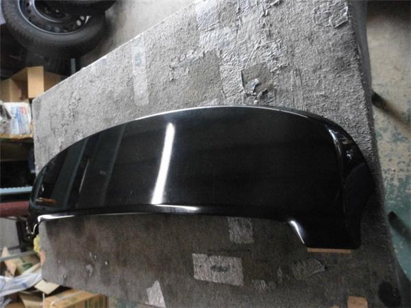 カローラフィールダーE14系　リアスポイラー　クロ209　純正品