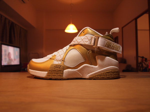 NIKE AIR RAID METALLIC GOLD 28 白 金 JORDAN MAX FORCE