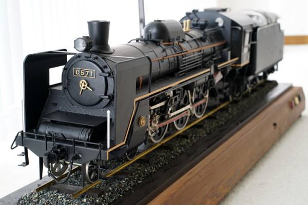 C57 1 ディスプレイ置物 大型模型 蒸気機関車 金属製(鉄道模型)｜売買
