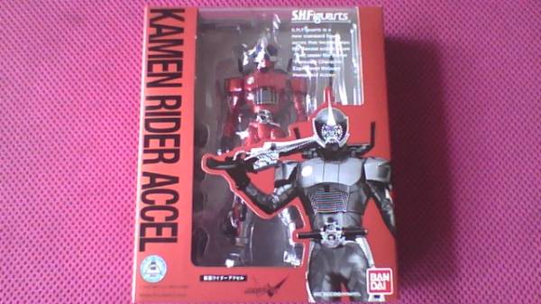 S.H.Figuarts 仮面ライダーアクセル
