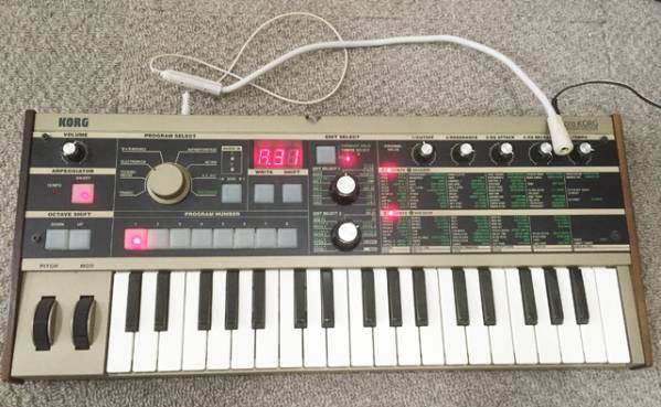 【即決】KORG コルグ micro korg シンセサイザー トークボックス