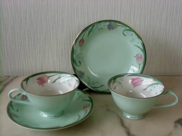 George Cinq Paris カップ ソーサー ２客 コーヒー ティー兼用 売買されたオークション情報 Yahooの商品情報をアーカイブ公開 オークファン Aucfan Com