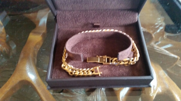 完全売り切ります。本物50グラム　ブレスレットK18