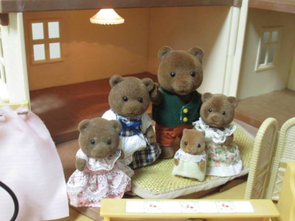 Bナ60/大量★シルバニアあかりの灯る大きなお家+小物100点以上