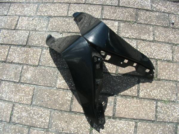 絶版ワイズギア カーボンルックサイドバイザー SG15J グランドマジェスティ グランドマジェスティ250 ワイズギア サイドバイザー SG15J型(サイド