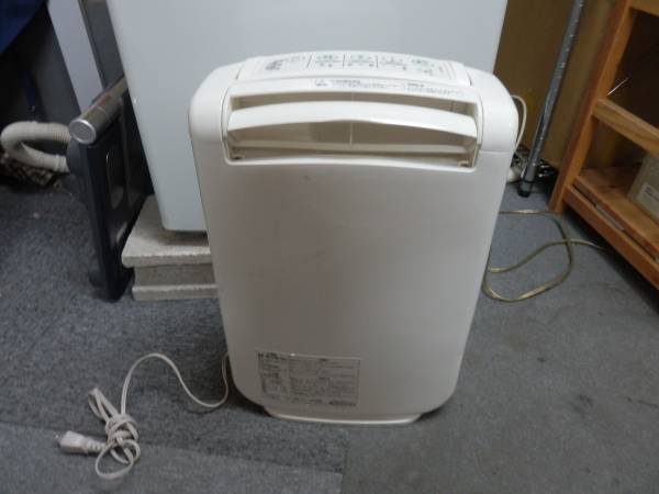 中古 ZOJIRUSHI 除湿乾燥機 RV-JB60-GA