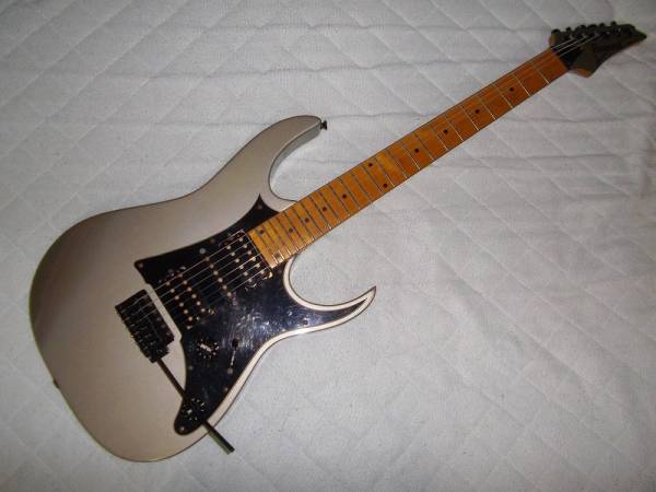 Ibanez RG175 アイバニーズ エレキギター 送料無料!! Ibanez RG175 ノンロックトレモロ アイバニーズ