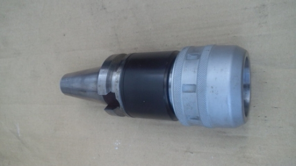 ②日研BT40-C32-120中古品