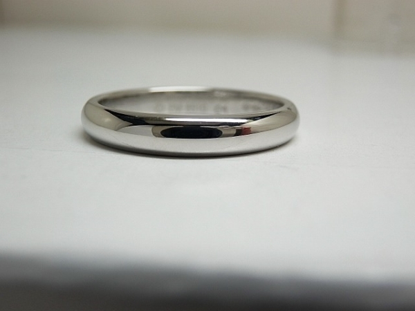 即決本物税込カルティエPTプラチナ950甲丸リング18号ケース付き