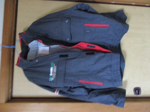 中古品 日産スタッフジャンパー黒３L