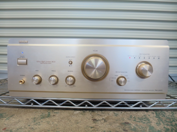 ☆ アンプ DENON ☆ PMA-2000Ⅲ 通電OK ☆ジャンク品扱い デノン 家電