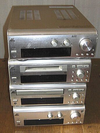 sansui サンスイ 11シリーズ V33、M11,C11,R11 (u28)(システムコンポ