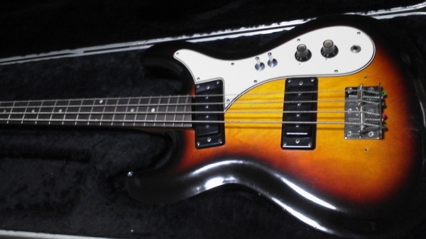 Aria MODEL 1720 モズライト風 ベース mosrite MADE IN JAPAN(Aria Pro 