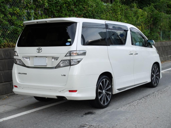 ☆ローンOK ヴェルファイア V 4WD 実走行3.9万キロ！車検付_2