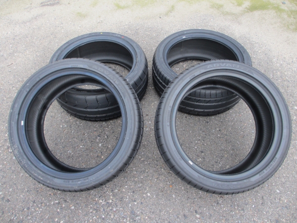 ヨコハマADVAN　A-13　245/40R18　4本セット　その1